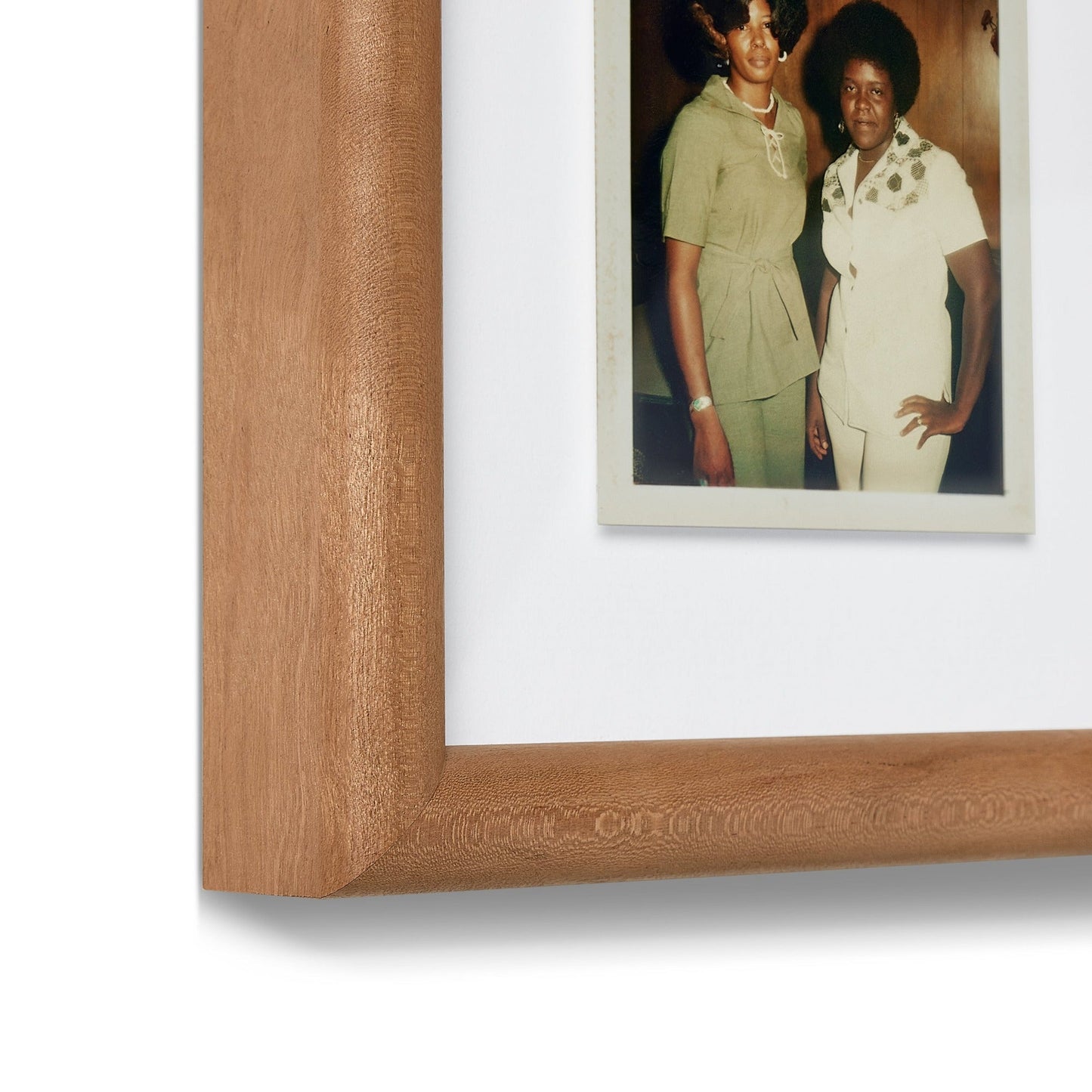 Barrington Paper Holder